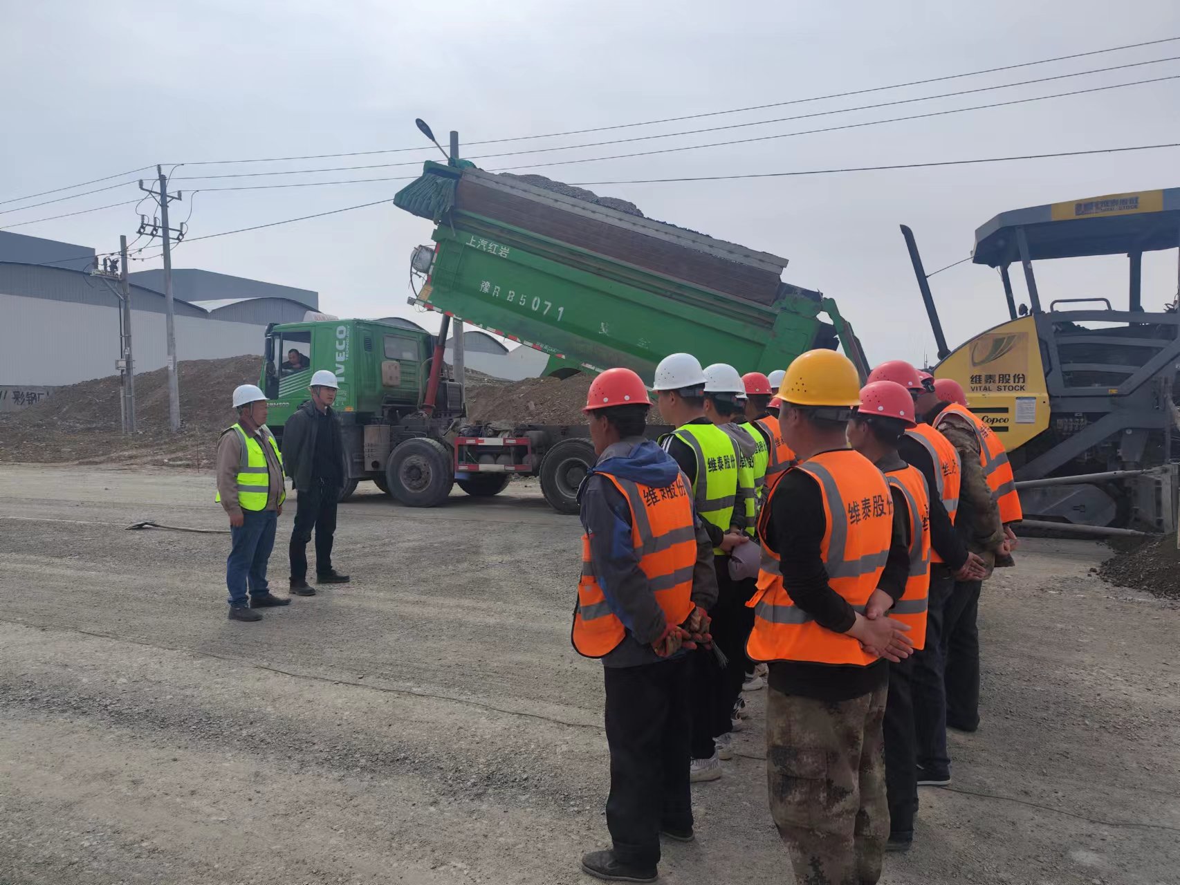 宣讲1.jpg 宣讲1.jpg