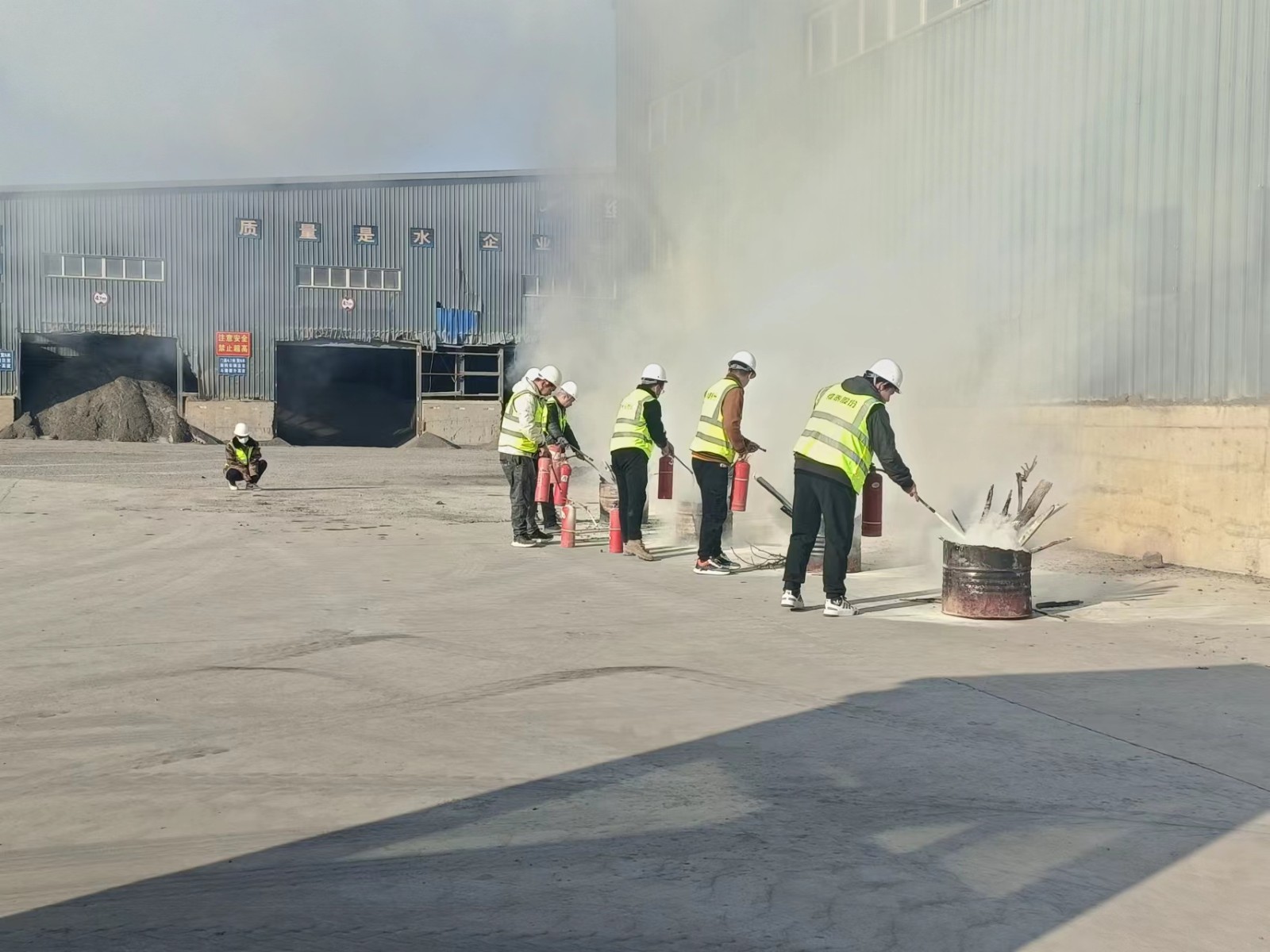 消防演练3.jpg