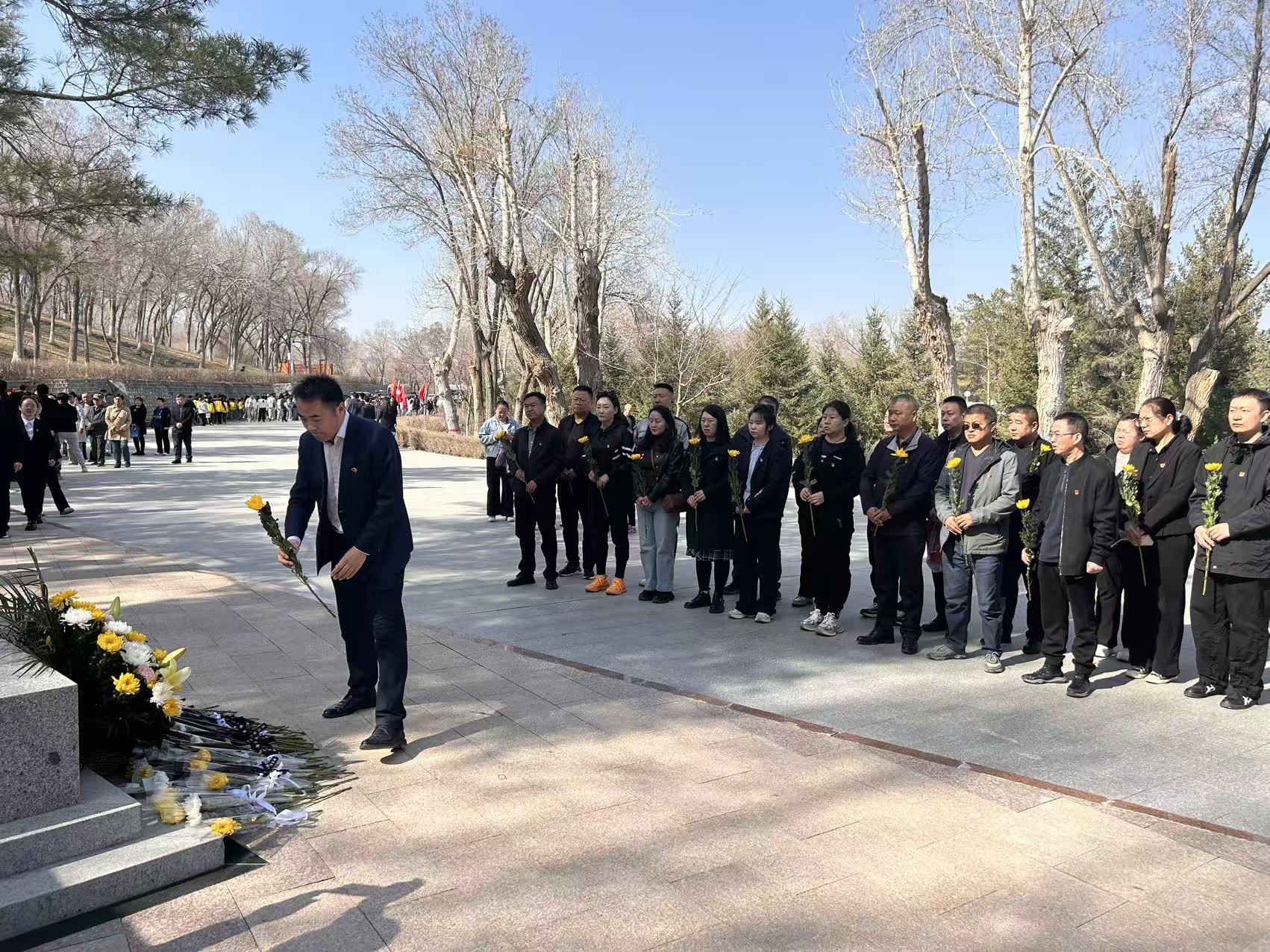 1775211693924304.jpg 1775211693924304.jpg